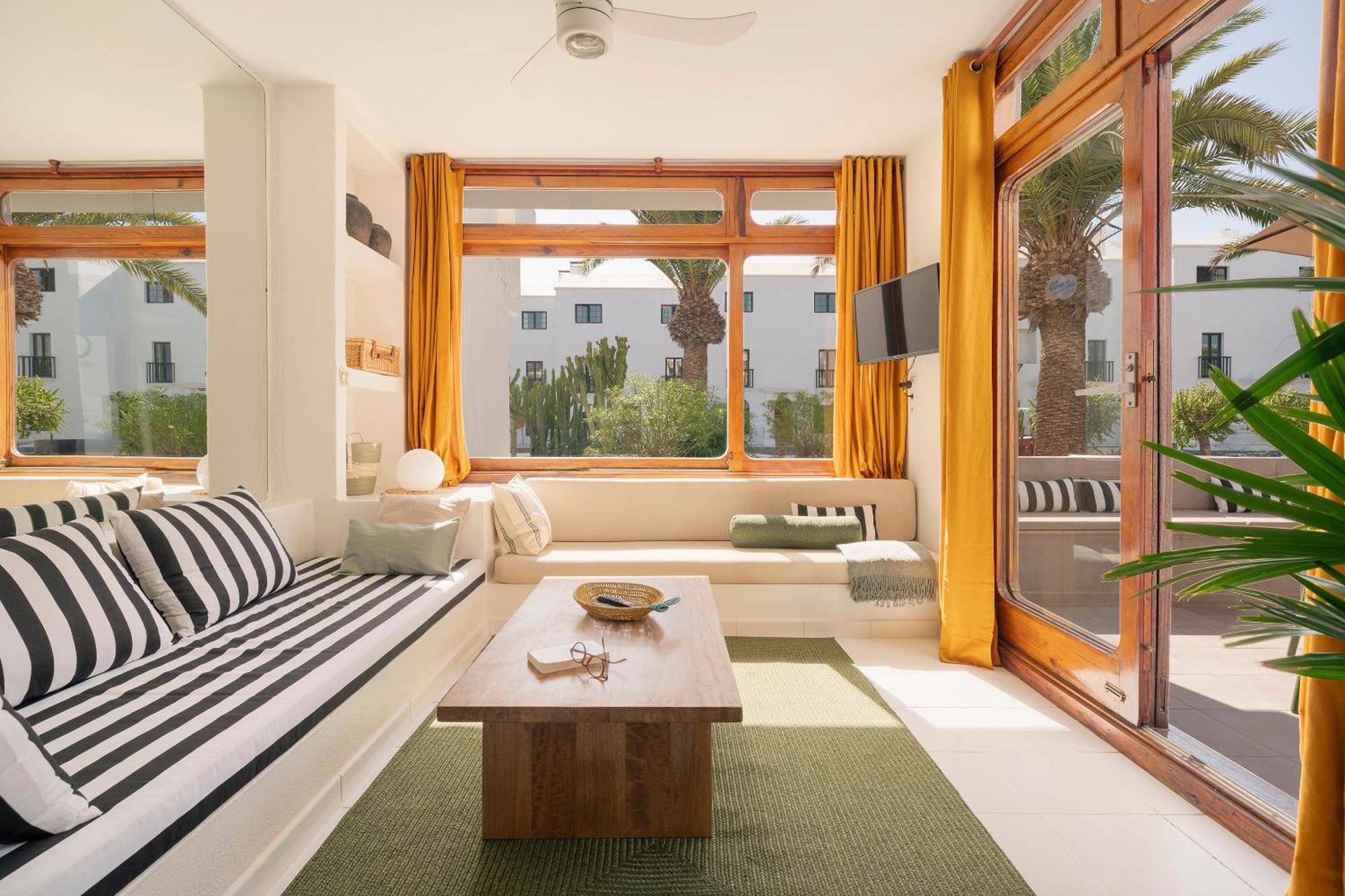 Lanzarote Beach Apartments, Casa Bruna Costa Teguise Extérieur photo